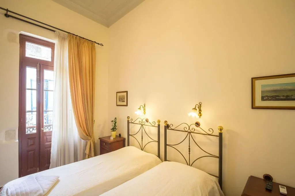Room, Vilelmine, Crete