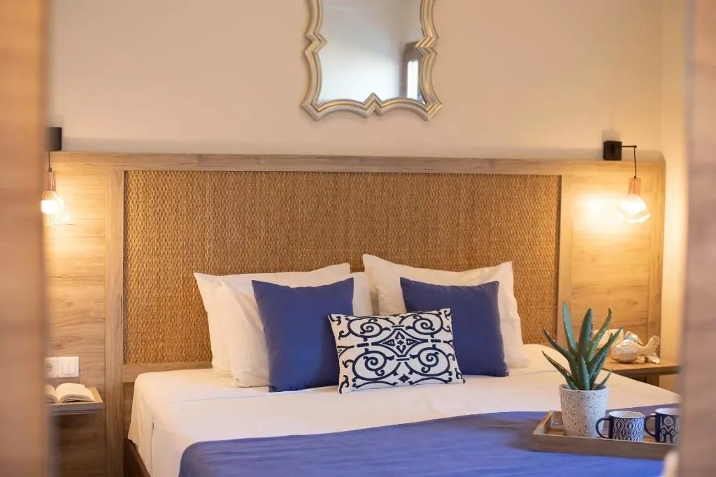 DOUBLE POOL VIEW Room, Skiathos Avaton Hotel, Skiathos