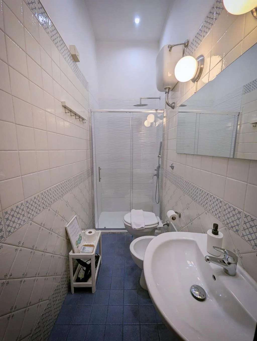 Room, La Locanda Dell Arte, Naples