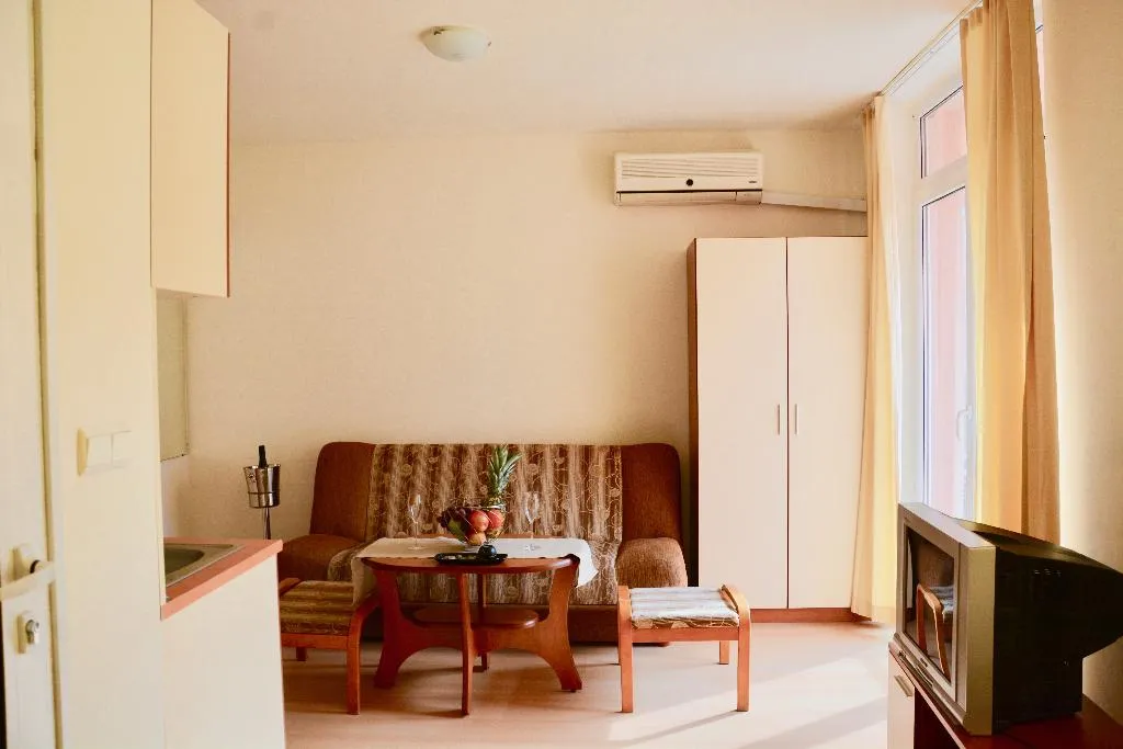 STUDIO STANDARD Room, Rainbow 2 holiday complex, Bourgas