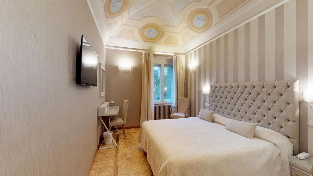 TRIPLE STANDARD Room, Hotel Metropole, Cagliari