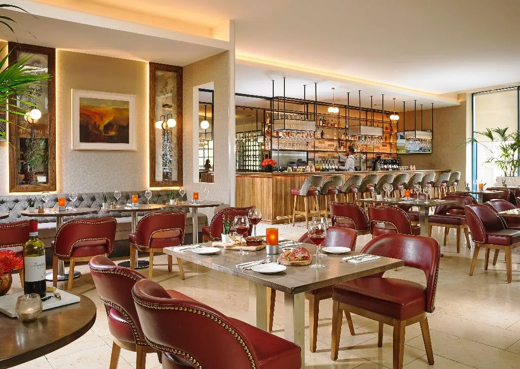 Restaurant, Castleknock Hotel and Country Club, Dublin