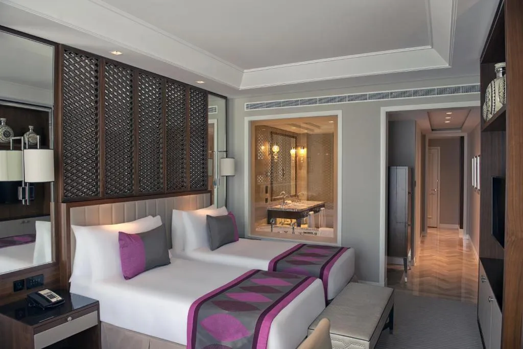 FAMILY ROOM LUXURY Room, Taj Dubai, Dubai