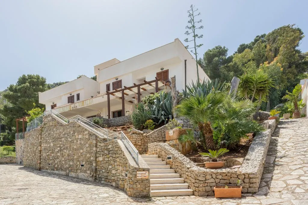 General view, Albergo Auralba, Palermo