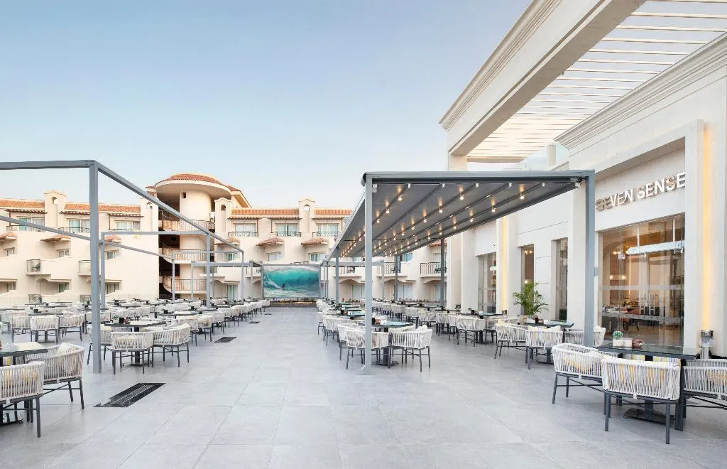 Restaurant, The V Luxury Resort Sahl Hasheesh, Red Sea Riviera