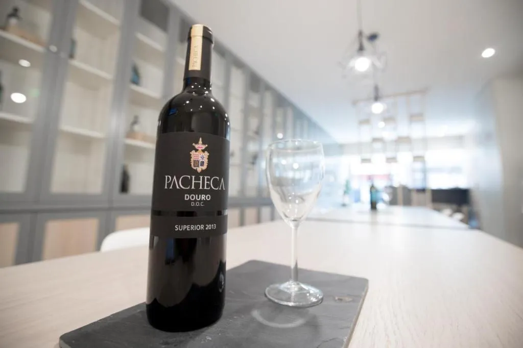 Lobby, Almada Wine House, Porto
