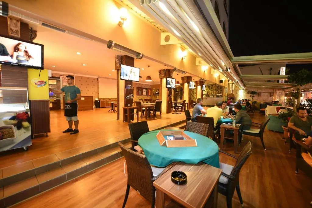 Restaurant, Park, Antalya