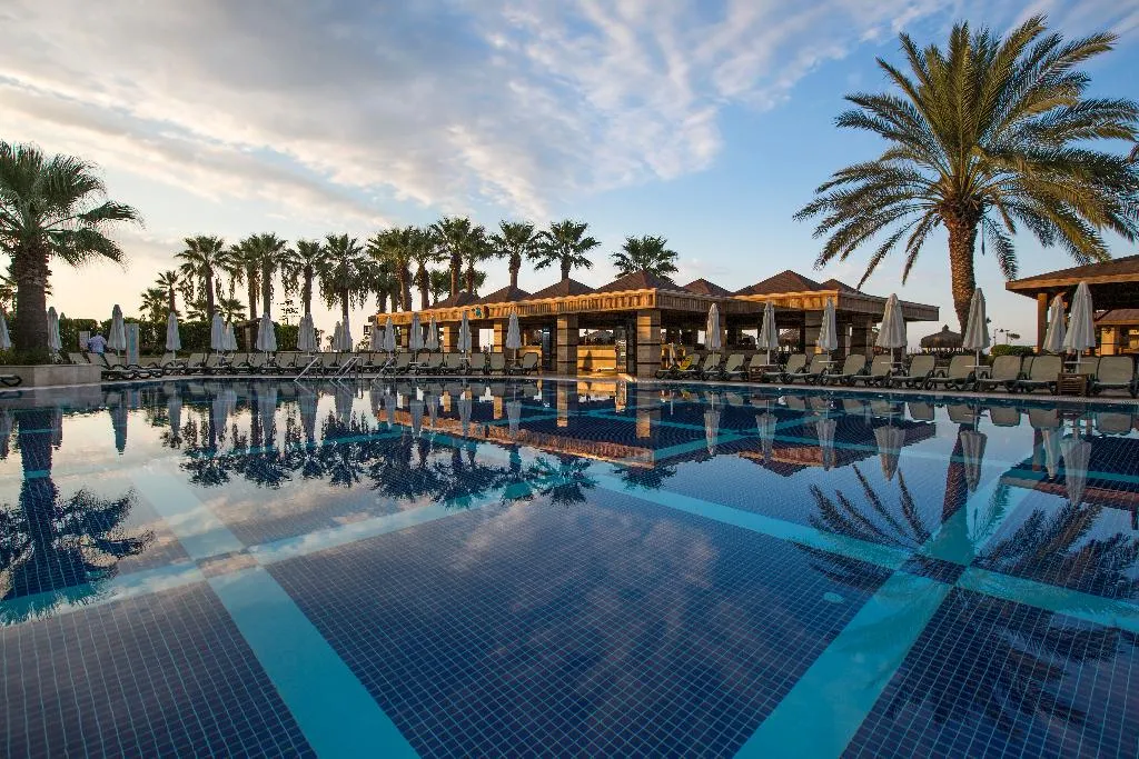 Pool, Crystal Tat Beach Pearl Collection, Antalya