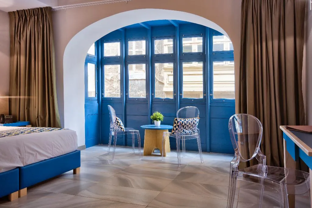 SUITE SUPERIOR CITY VIEW Room, The British Suites, Malta