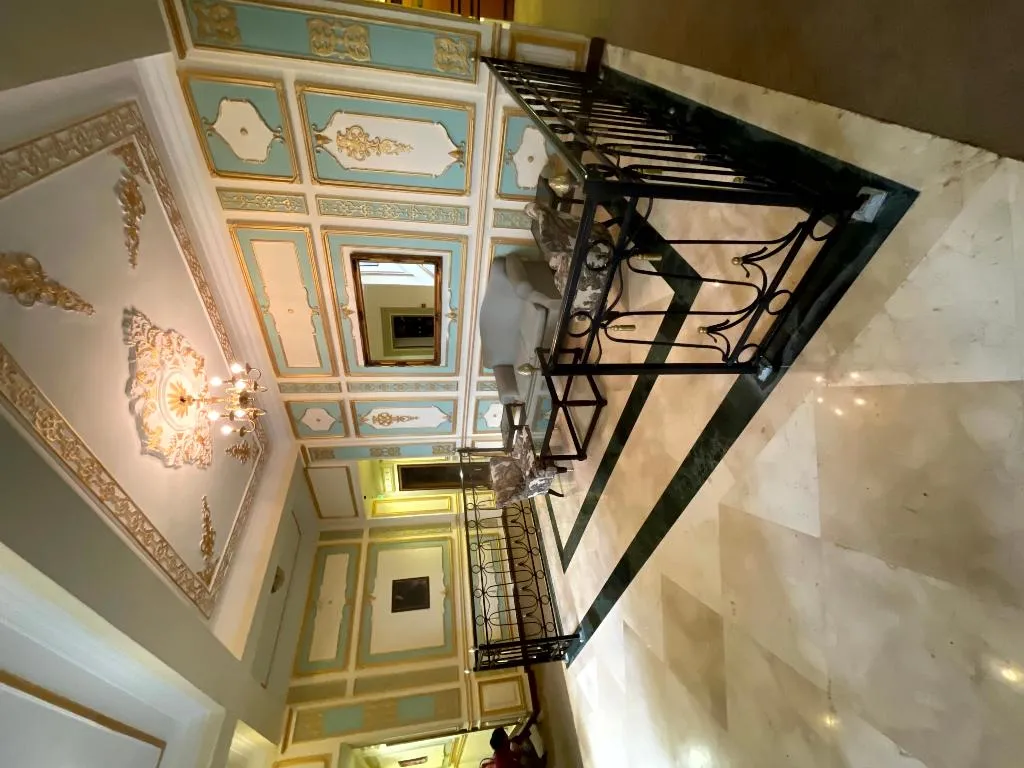 Lobby, Cosmopolitan Cairo Hotel, Cairo