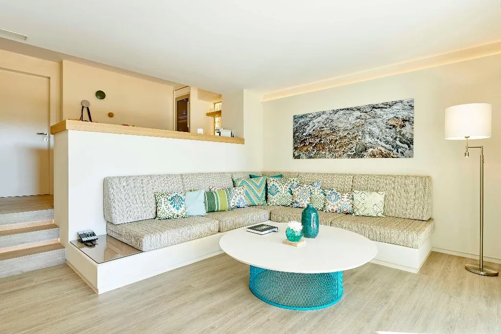 Room, Club Calimera Delfin Playa, Ibiza