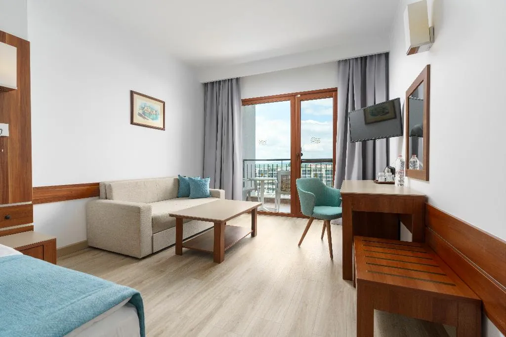 Double or Twin SUPERIOR Room, Alua Helios Bay, Bourgas