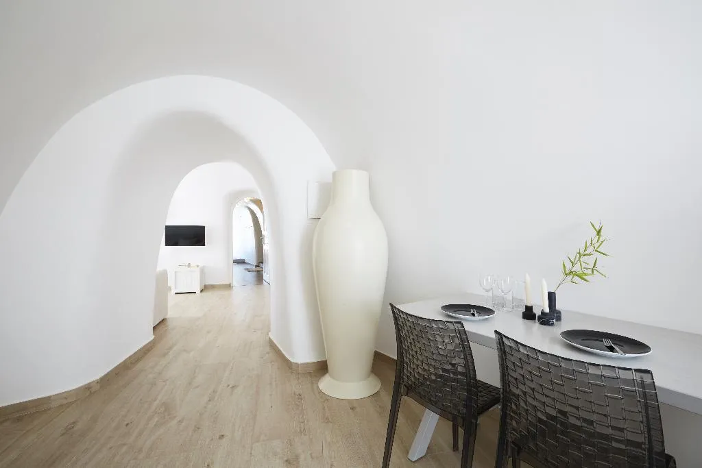 VILLA HONEYMOON Room, Celestia Grand, Santorini