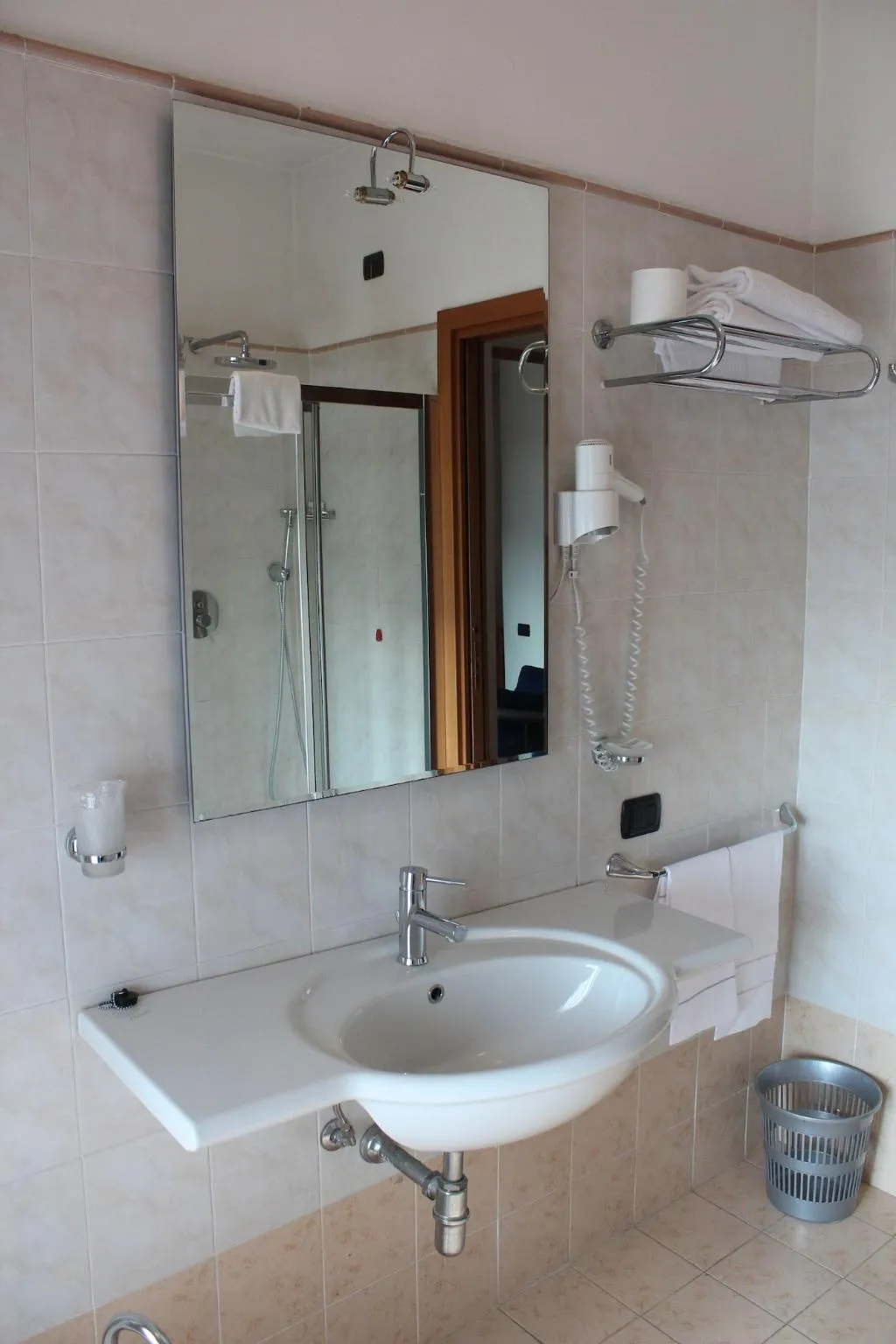Room, Hotel Selide, Milan