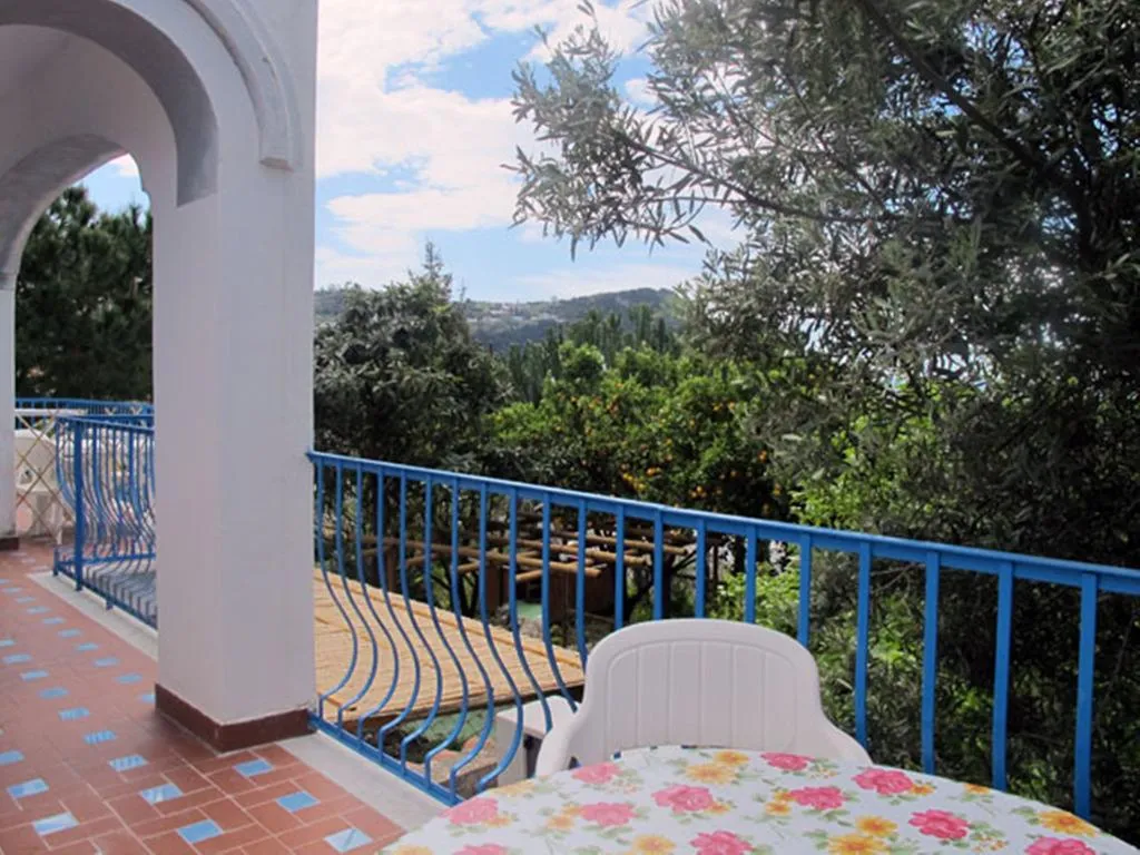 STUDIO SEA VIEW Room, Residence Villa Marinù, Naples