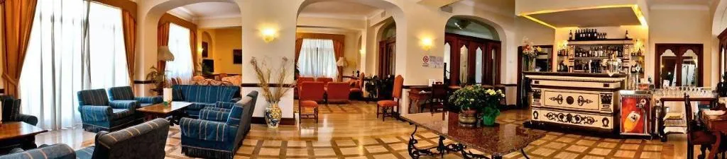 Bar, Grand Hotel Hermitage & Villa Romita, Naples