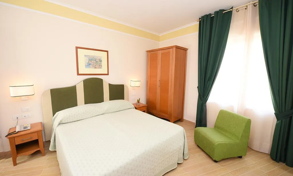 DOUBLE STANDARD Room, Tourist, Naples
