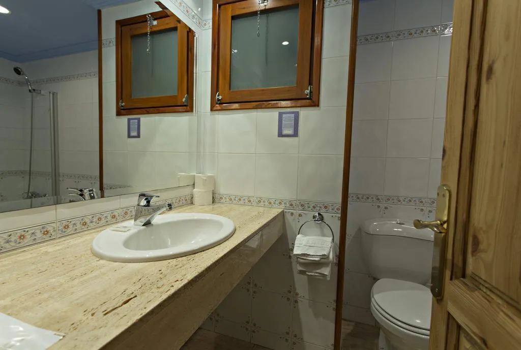 Double or Twin STANDARD Room, La Coma, Costa Brava