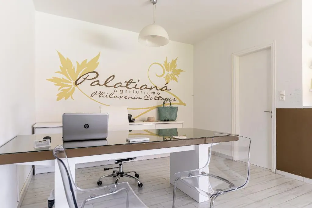 Lobby, Palatiana Agriturismo - Philoxenia Cottages, Crete