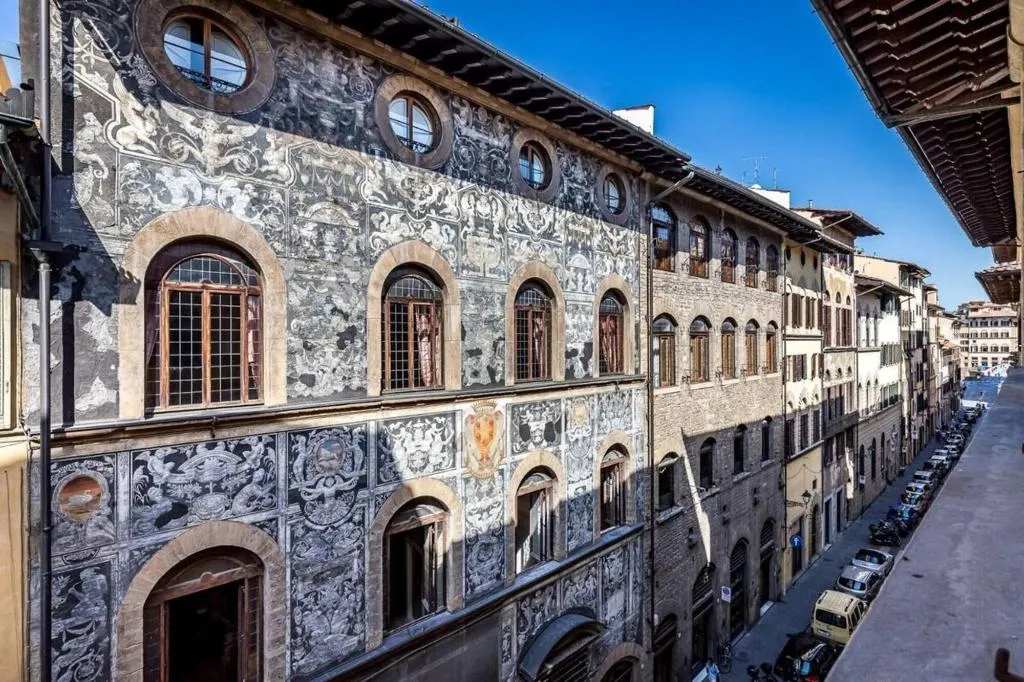 Room, Palazzo Ridolfi, Florence