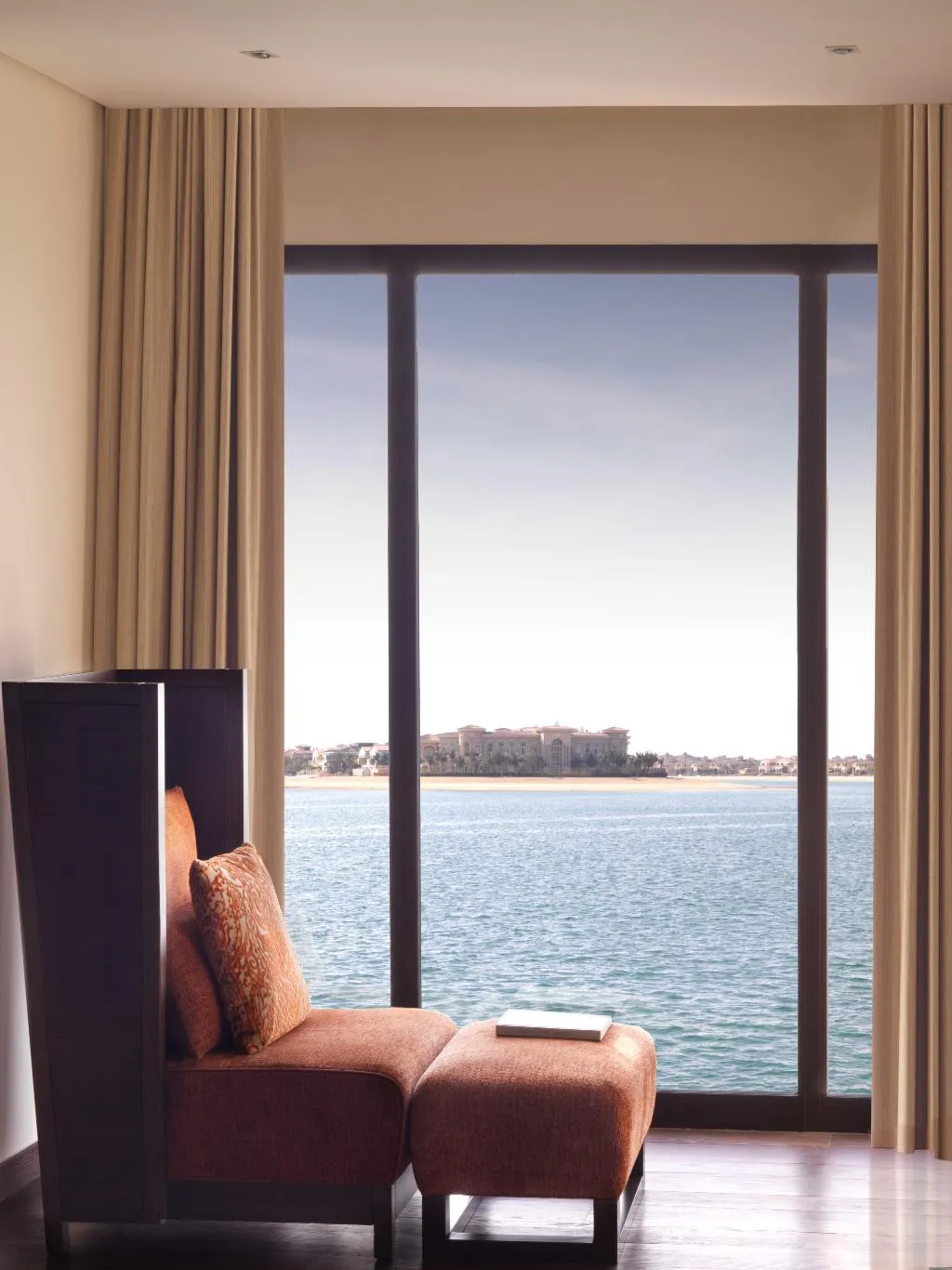 VILLA STANDARD Room, Anantara The Palm Dubai Resort, Dubai