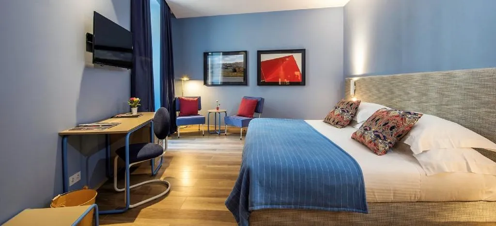 DOUBLE SUPERIOR Room, The Editory House Ribeira Hotel, Porto