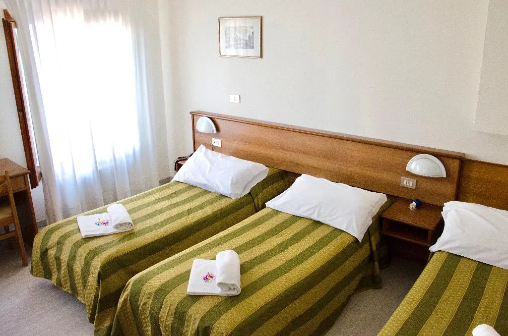 TRIPLE STANDARD Room, Locanda Silva, Venice