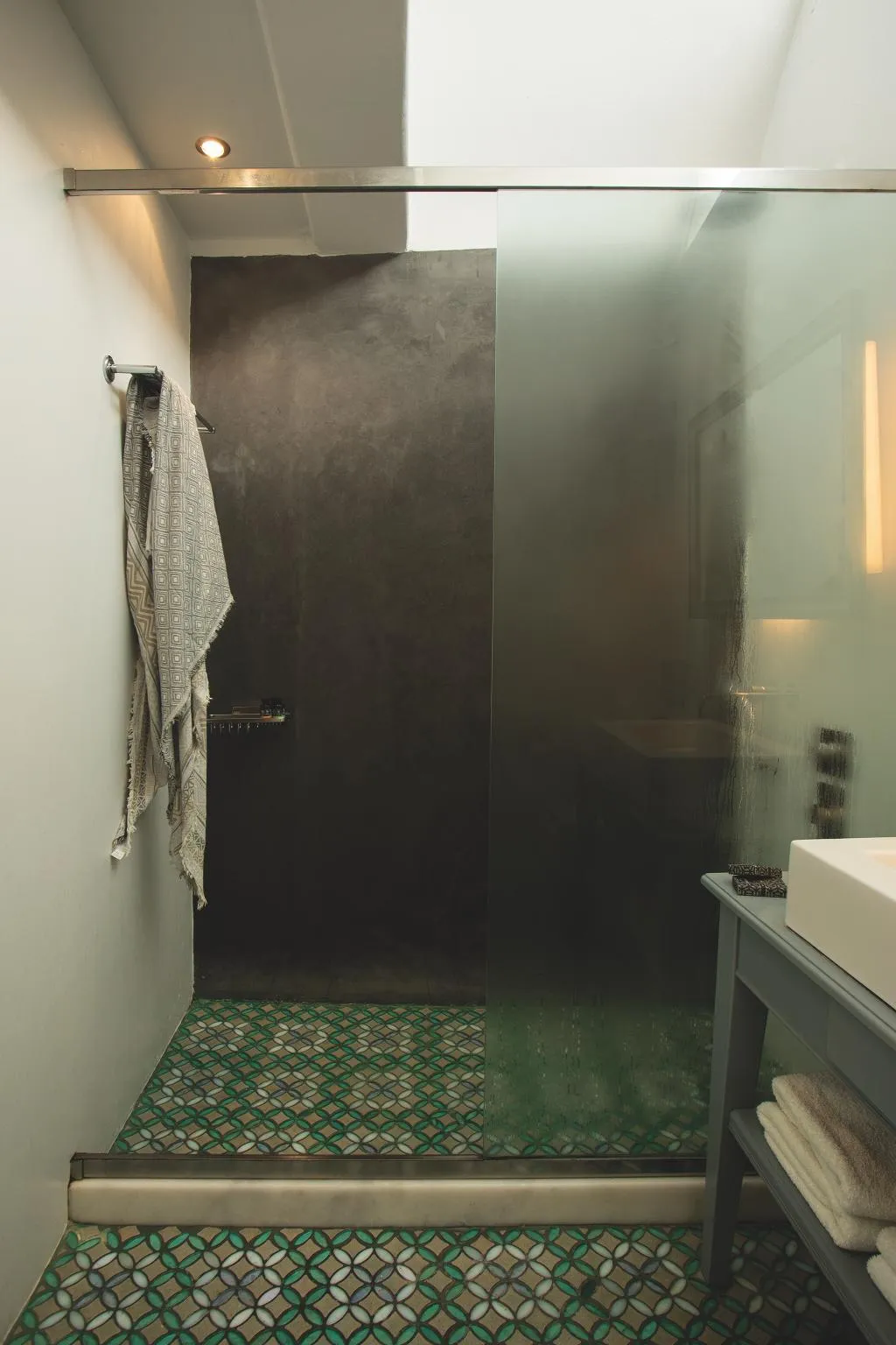 Double or Twin HONEYMOON Room, Remezzo Villas, Santorini