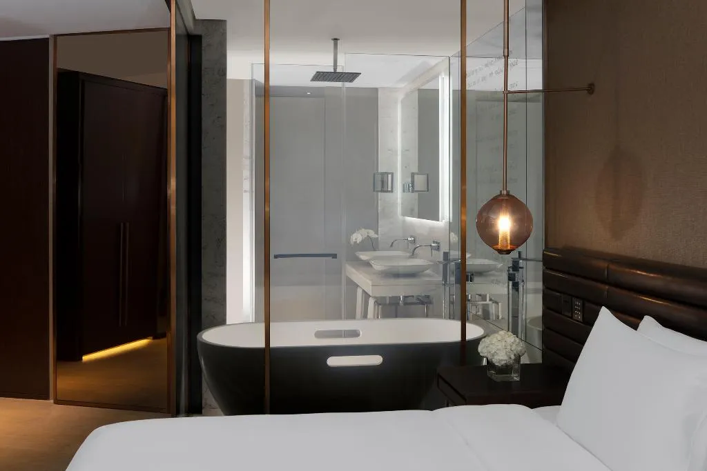DOUBLE STANDARD Room, Paramount Hotel Dubai, Dubai