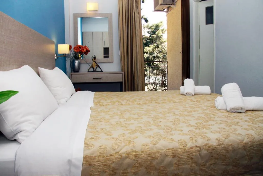 Double or Twin STANDARD Room, Golden Beach, Athens