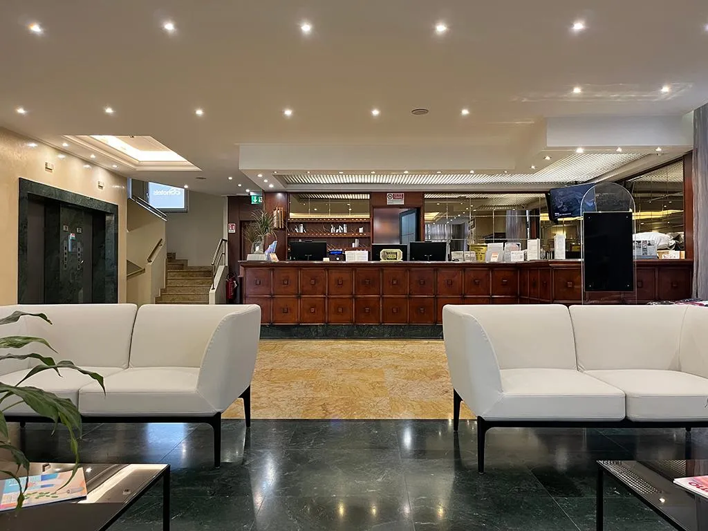 Lobby, AS Hotel Dei Giovi, Milan