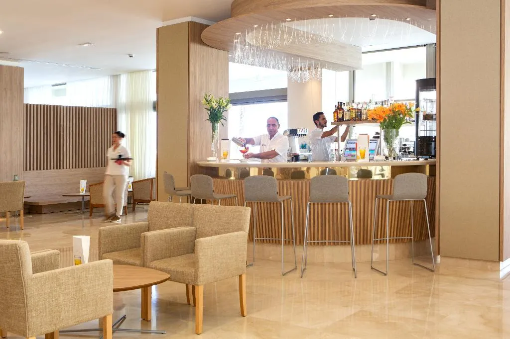 Bar, Hotel Sabina Playa, Majorca