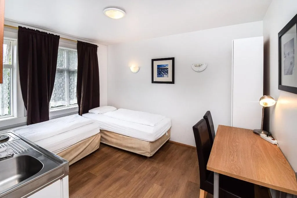 Double or Twin WITH SHARED BATHROOM Room, Aurora Guesthouse, Reykjavik