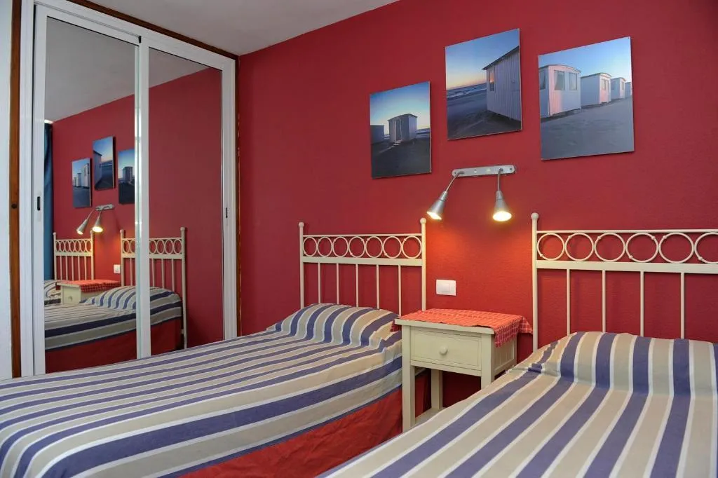 Room, Miriam, Gran Canaria
