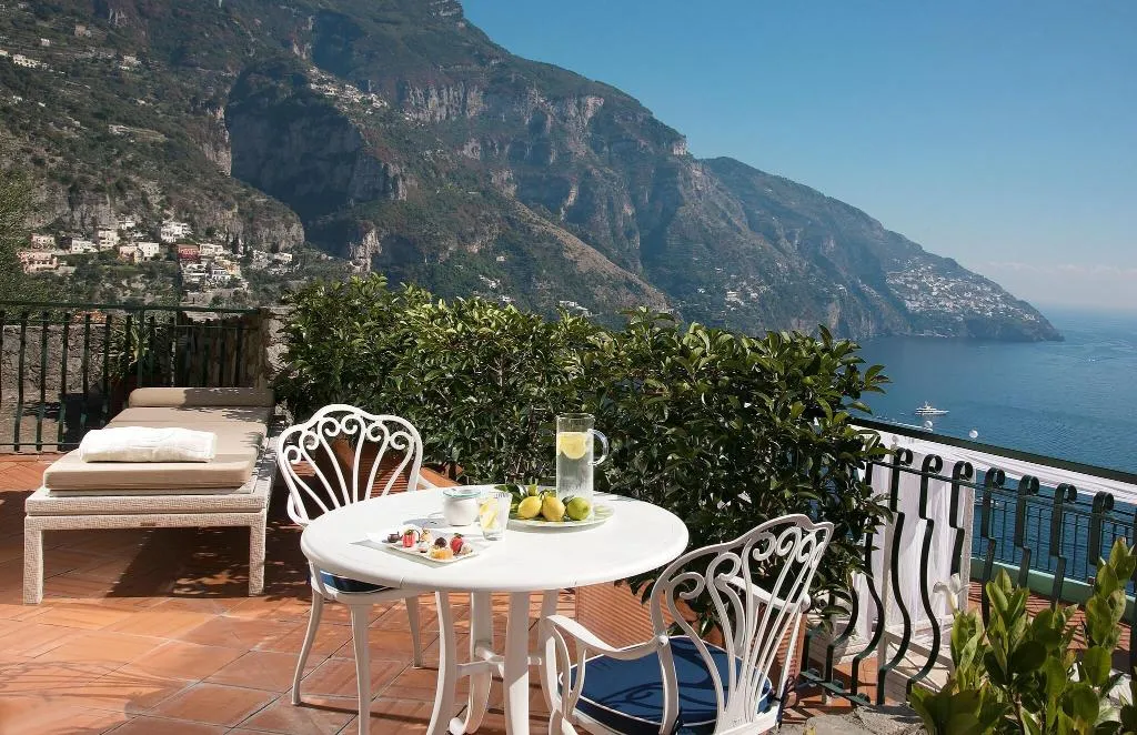 Terrace, Le Agavi hotel, Naples