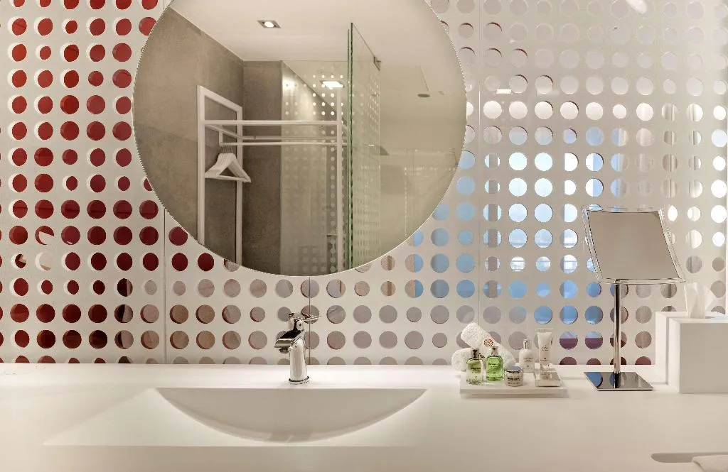 Room, NH Collection Madrid Eurobuilding, Madrid
