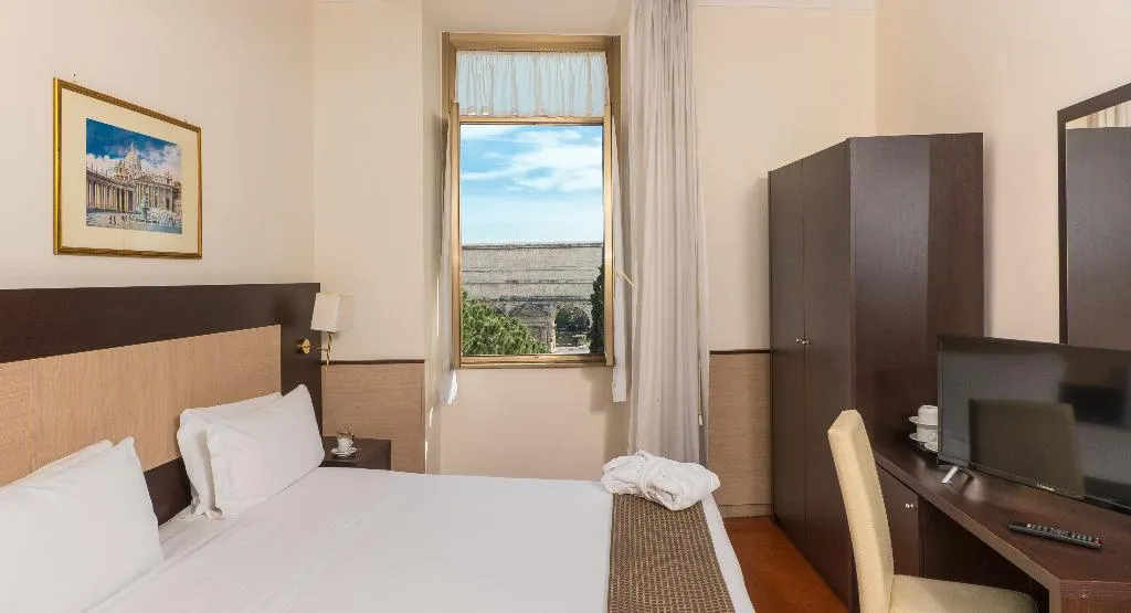 Double or Twin SUPERIOR Room, Hotel Portamaggiore, Rome