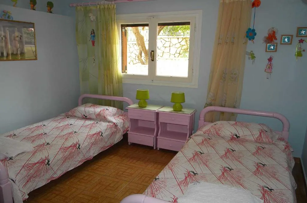 APARTMENT STANDARD Room, Victoria Apartments, Kefallinia