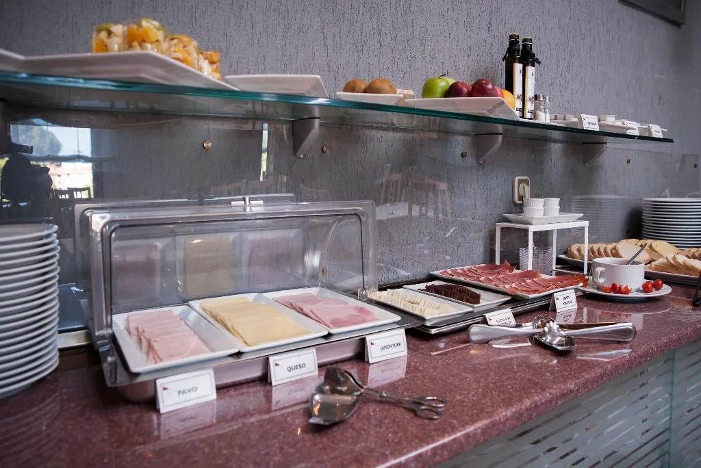 Restaurant, Don Carmelo, Madrid