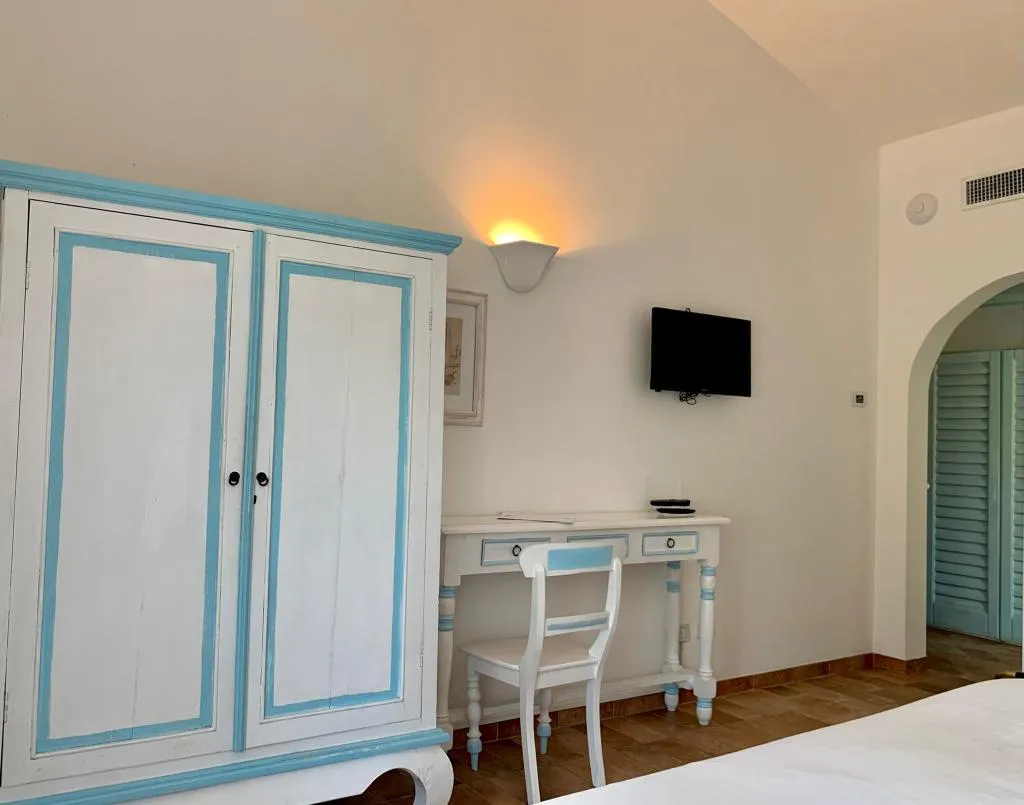 DOUBLE COMFORT Room, Cala Caterina, Cagliari