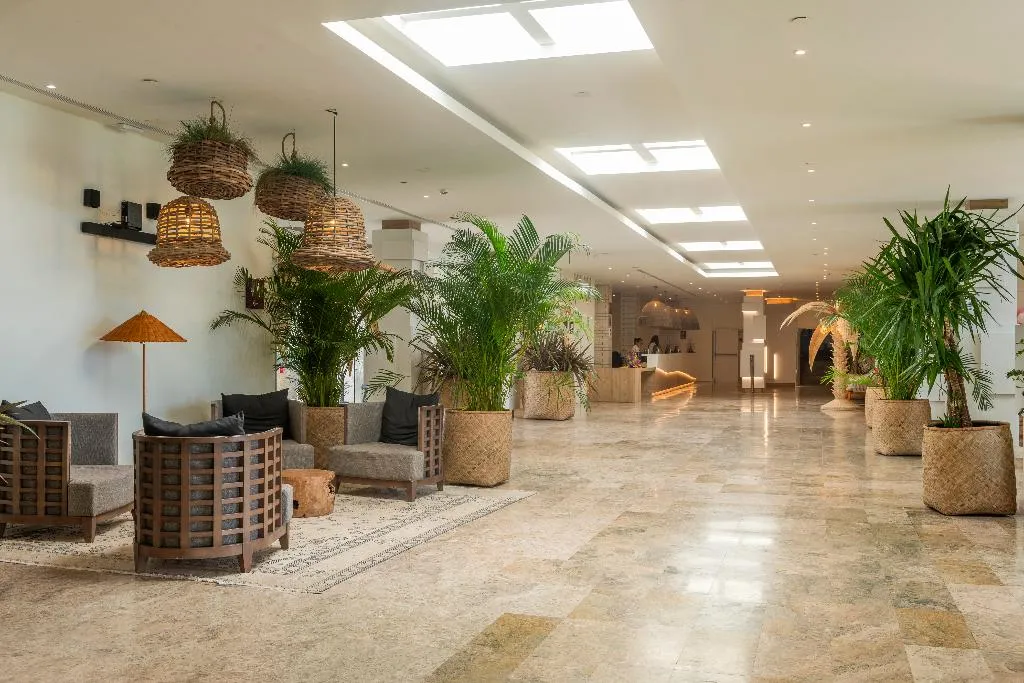 Lobby, Leonardo Royal & Suites hotel Ibiza Santa Eulalia, Ibiza