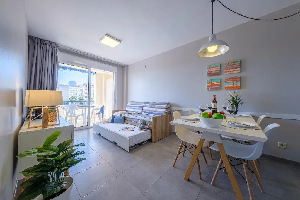Room, Estival Park Apartments, Costa Brava