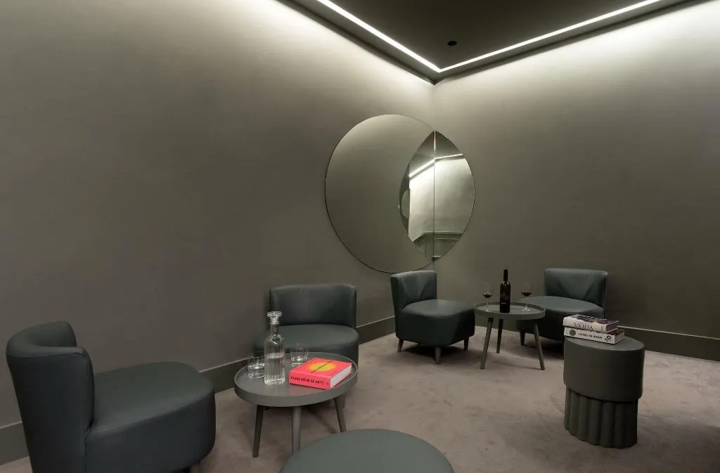 Room, Chic & Basic Dot, Madrid