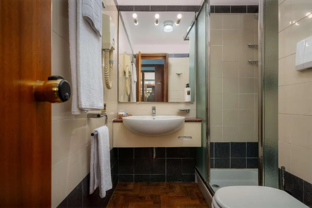 Room, Hotel Crivi's, Milan