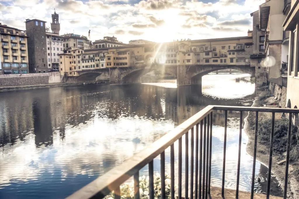 General view, Bric à Brac, Florence