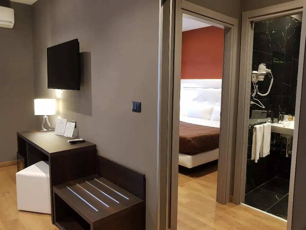 DOUBLE SUPERIOR Room, Hotel Europa Art Caserta, Naples