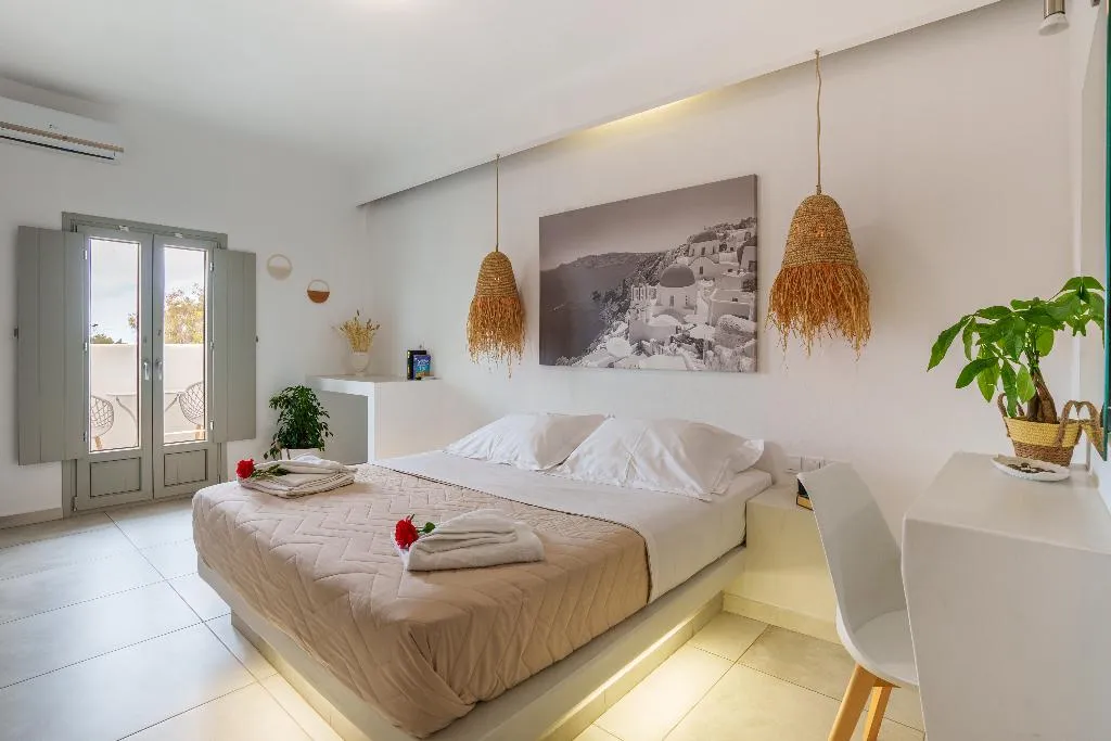 DOUBLE DELUXE Room, Sandy's Paradise Infinity, Santorini