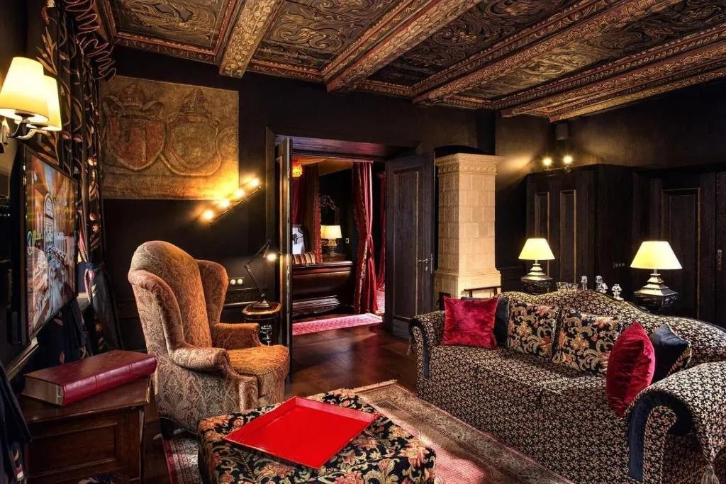 Room, Kanonicza 22, Krakow