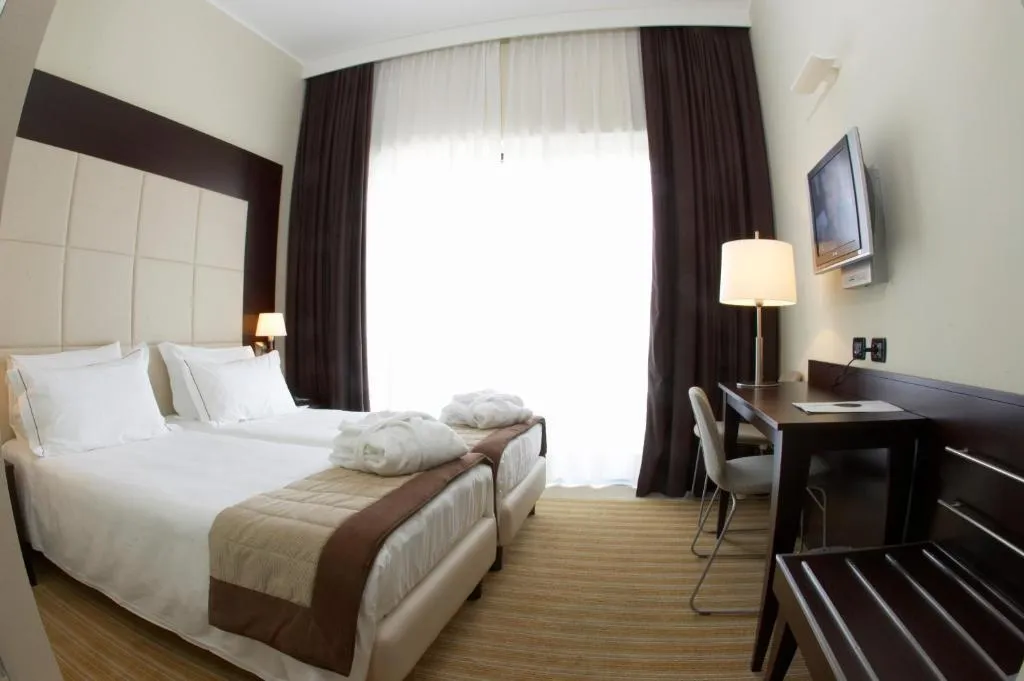 TWIN SUPERIOR Room, iH Hotels Milano Watt 13, Milan
