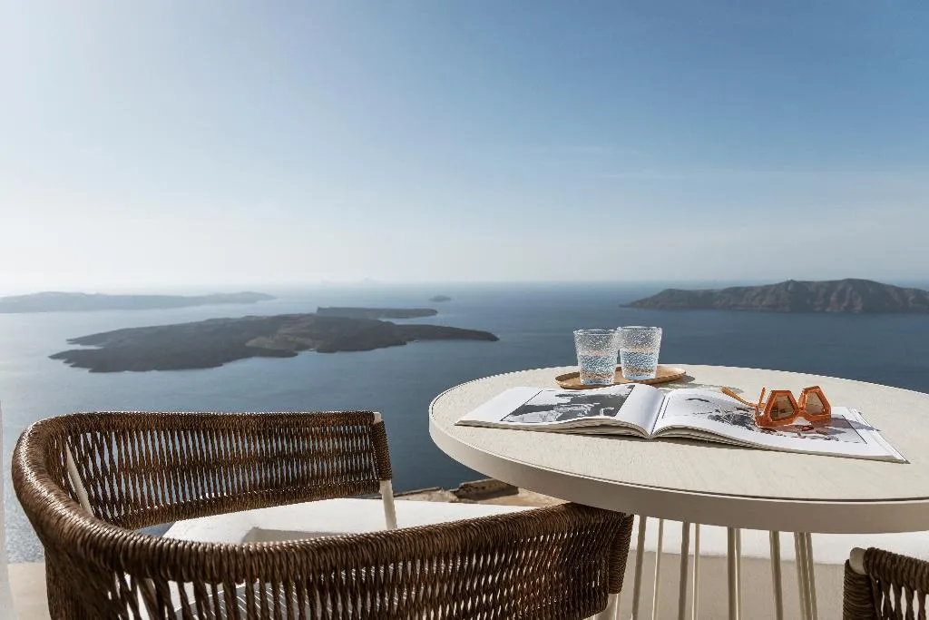 Room, Aqua Luxury Suites, Santorini